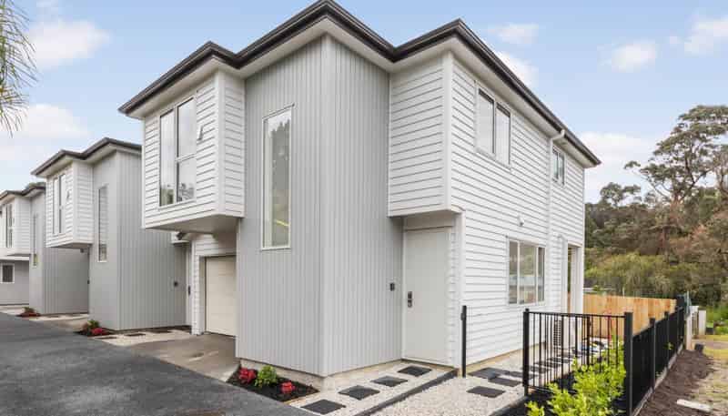 25A Scarlet Drive, Ranui