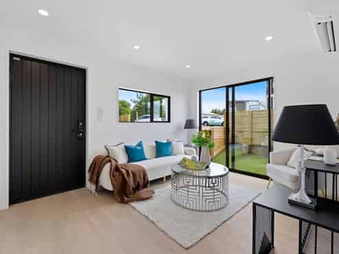 71&73 Royal Road, Massey