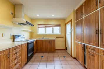 4 Lysaght Street, Highfield