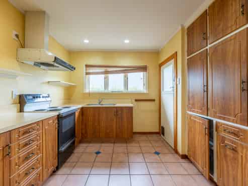 4 Lysaght Street, Highfield