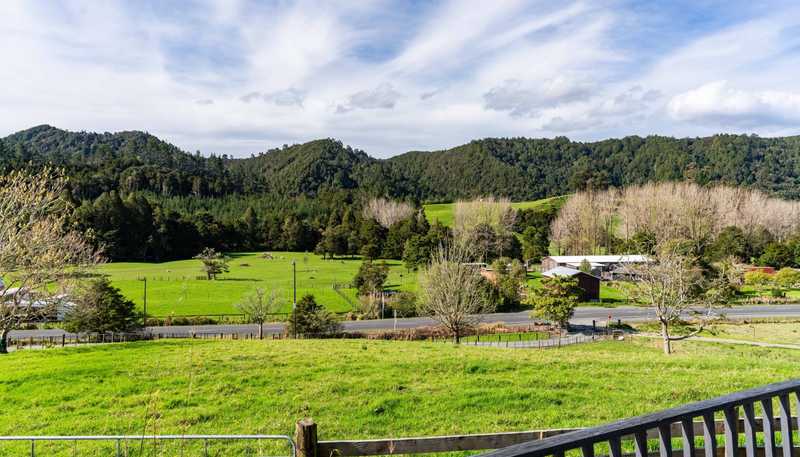 413 Otaika Valley Road, Otaika