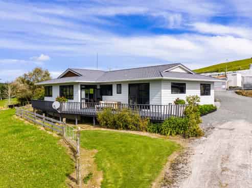 413 Otaika Valley Road, Otaika