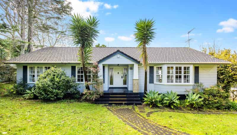 8 Ashby Avenue, Saint Heliers