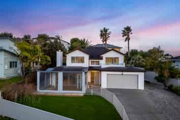 63 Kittiwake Drive, Schnapper Rock