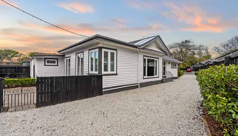 12 Francis Avenue, Saint Albans