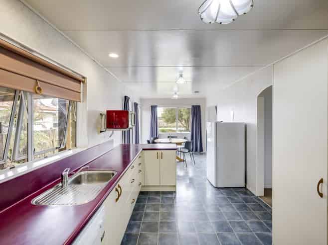 36 Tucker Lane, Clive