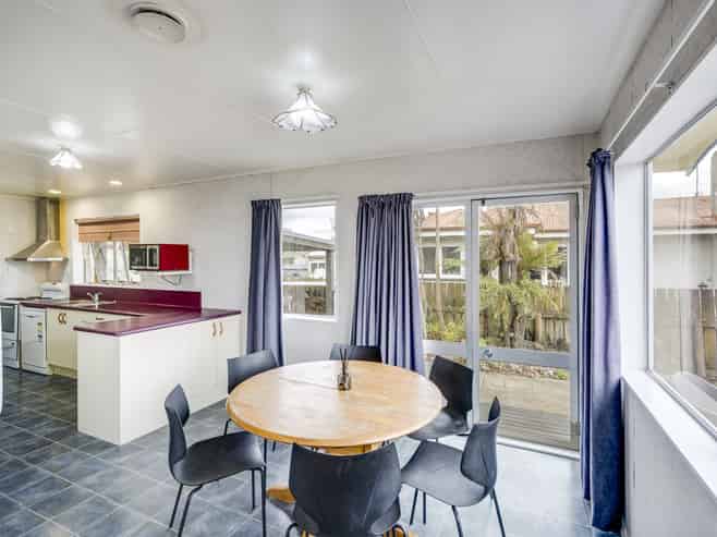 36 Tucker Lane, Clive