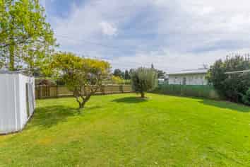 5 Buckley Grove, Paraparaumu