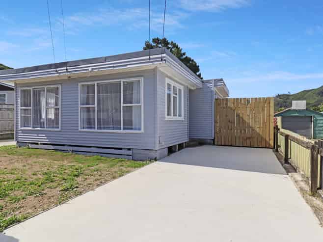14 McGowan Road, Wainuiomata