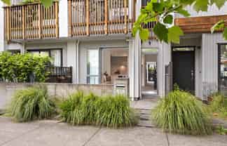 98 Squadron Drive, Hobsonville