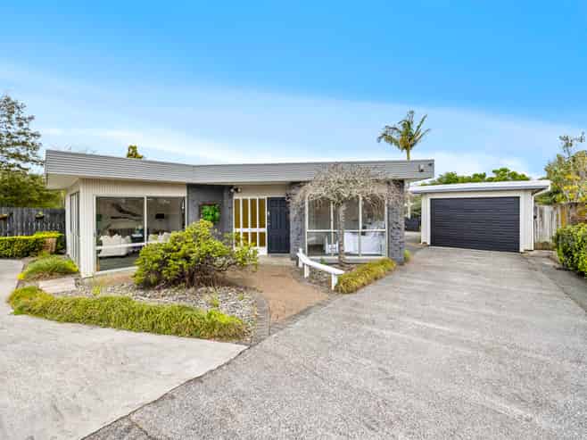34 Beechdale Crescent, Pakuranga Heights