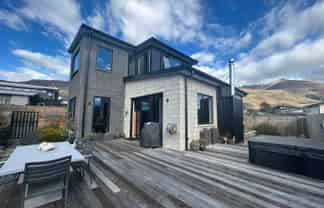 B/111 Meadowstone Dr, Wanaka