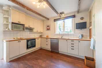 19 Nile Street, Highfield