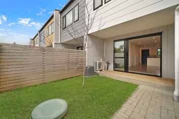 11/115 Swanson Road, Henderson