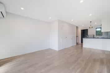 11/115 Swanson Road, Henderson