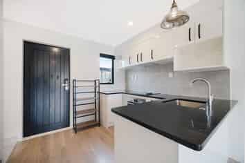 11/115 Swanson Road, Henderson