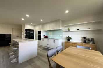 38 Matija Place, Red Beach