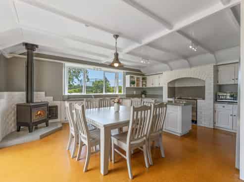 25 Walnut Lane, Nukuhau