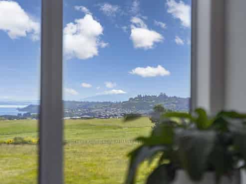 25 Walnut Lane, Nukuhau