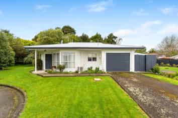 5 Hughes Court, Pahiatua