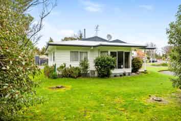 5 Hughes Court, Pahiatua