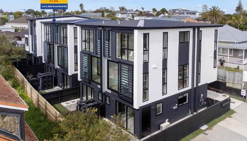 Lt 4, 1664 Great North Road, Avondale