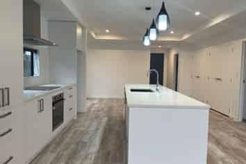 6 Inaka Place, Poike