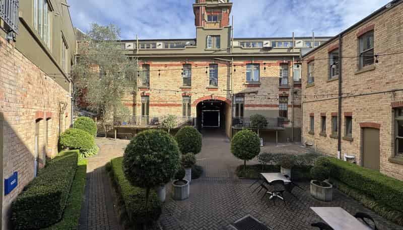 1 Beresford Square, Auckland Central