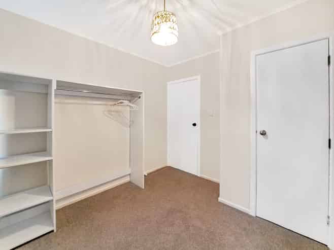 41 Bird Grove, Stokes Valley