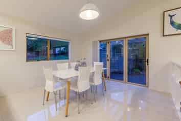 112 Sartors Ave , Browns Bay