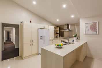 112 Sartors Ave , Browns Bay