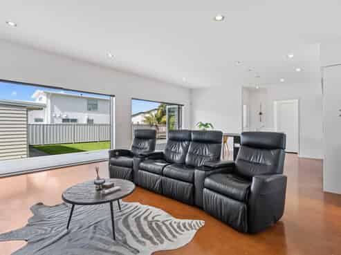 31 Ata-Mahina Way, Ruakaka