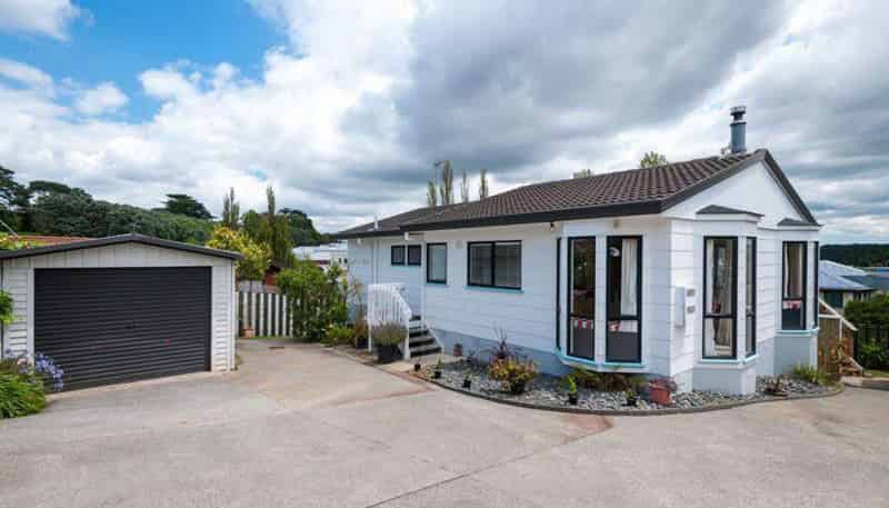 1/6 Altair Place, Windsor Park