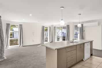 42a Peel Street, Westport