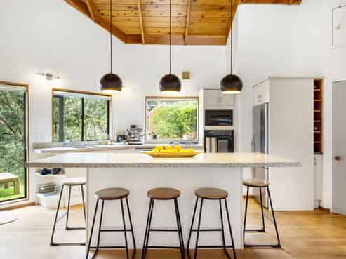 24A Seaview Avenue, Northcote Point