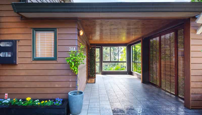 24A Seaview Avenue, Northcote Point