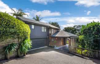 24A Seaview Avenue, Northcote
