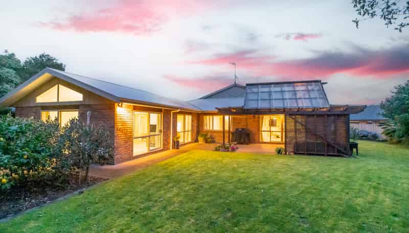 3 Quadrant Heights, Paraparaumu