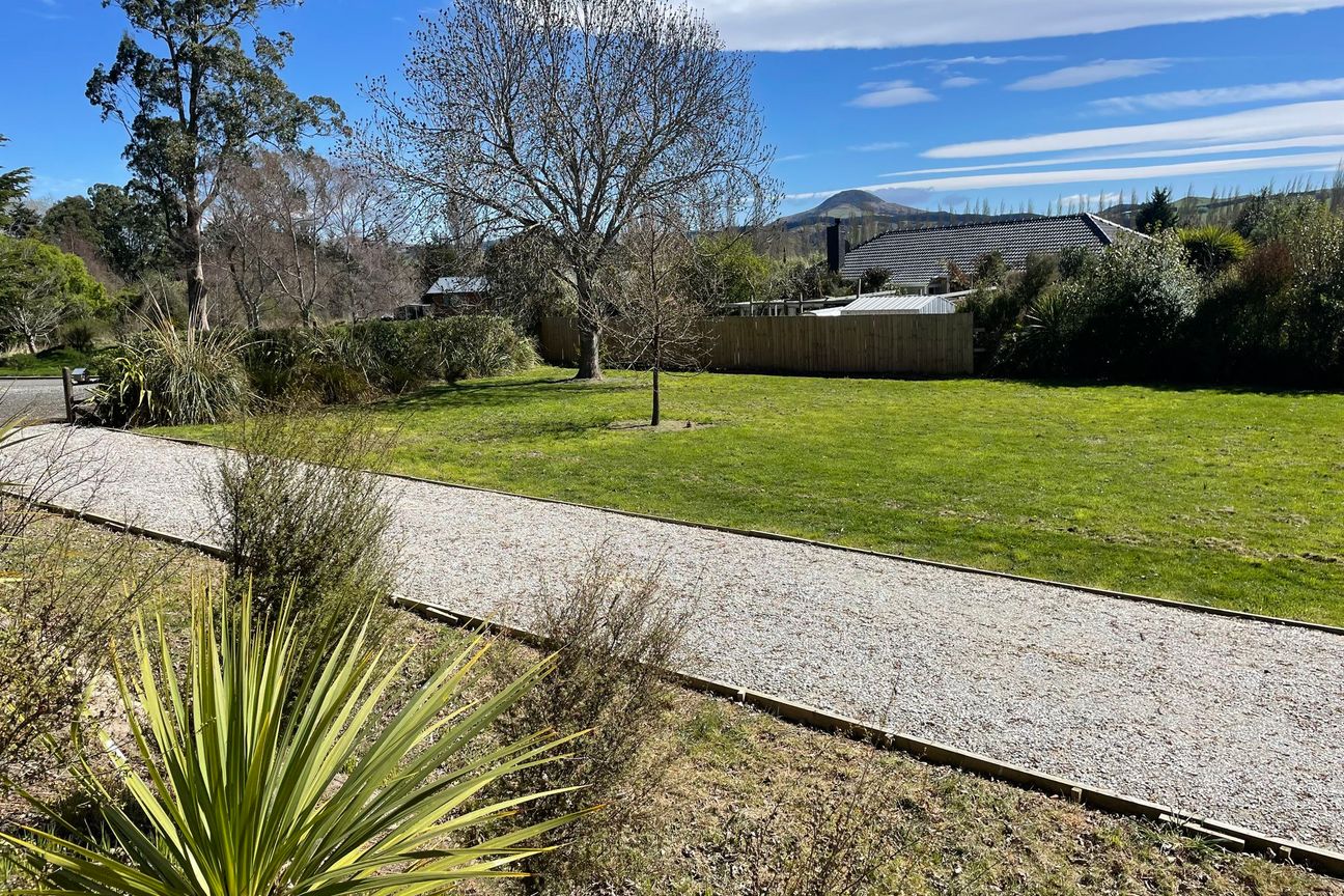 Your Chance to Escape The Rent Trap., Karitane