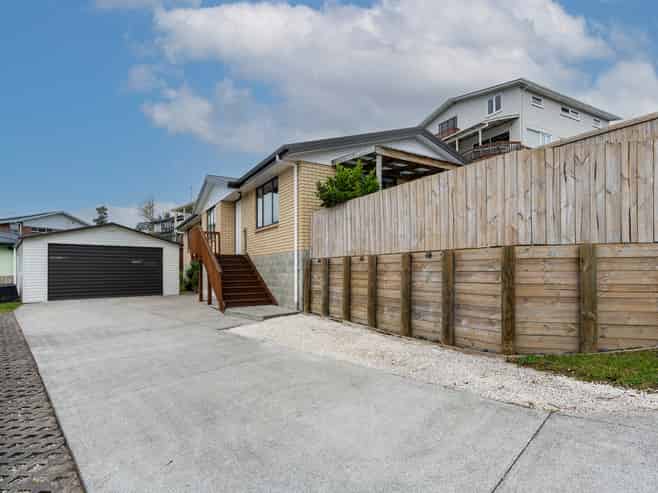 43A Livingstone Avenue, Nawton