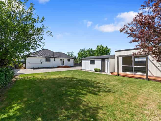17 Roberts Road, Hei Hei