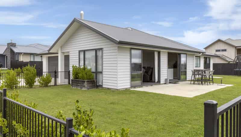 20 Maunganamu Drive, Wharewaka