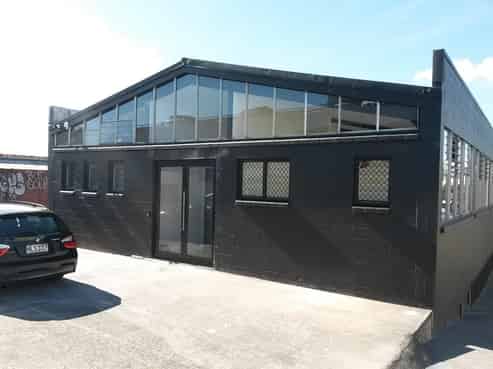 Boutique Grey Lynn Office / Showroom