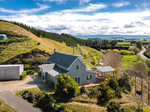 3641 State Highway 50, Maraekakaho