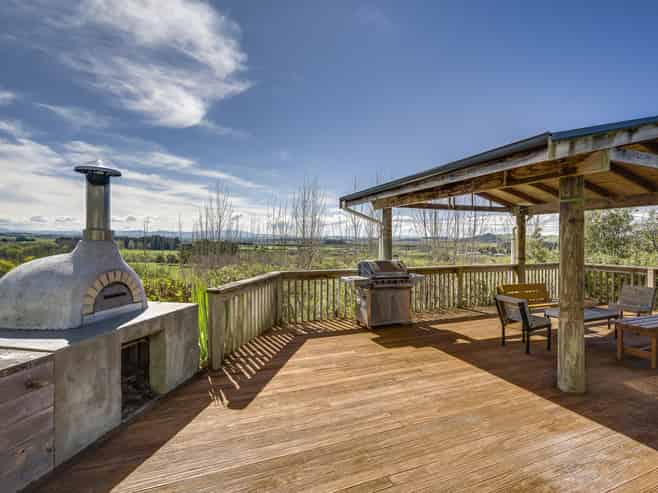 3641 State Highway 50, Maraekakaho
