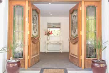 Westholm Lodge – A Heartfelt Haven 