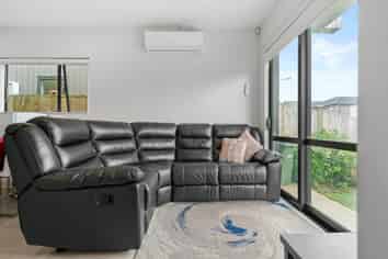 2 Christella Street, Flat Bush