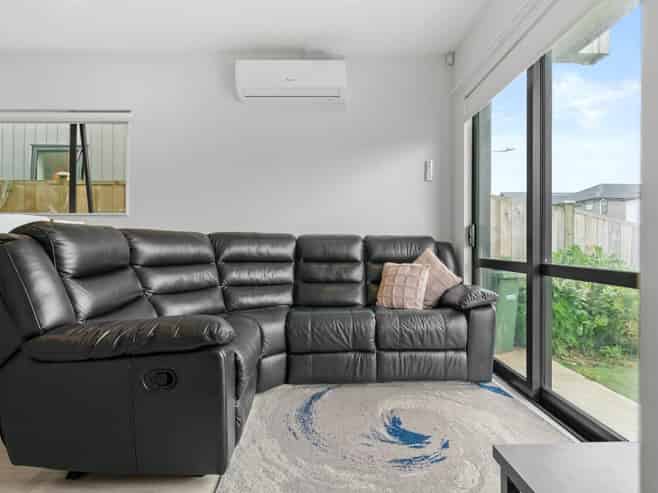 2 Christella Street, Flat Bush