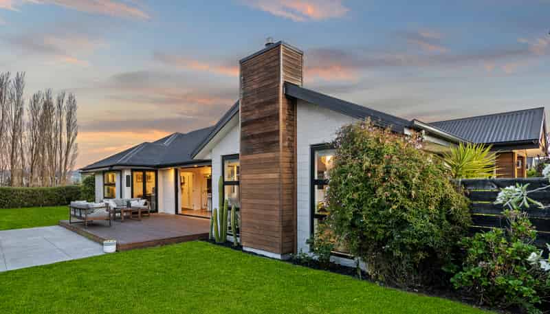 32 Bronco Drive, Aidanfield