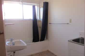1/50 Brockworth Place, Riccarton